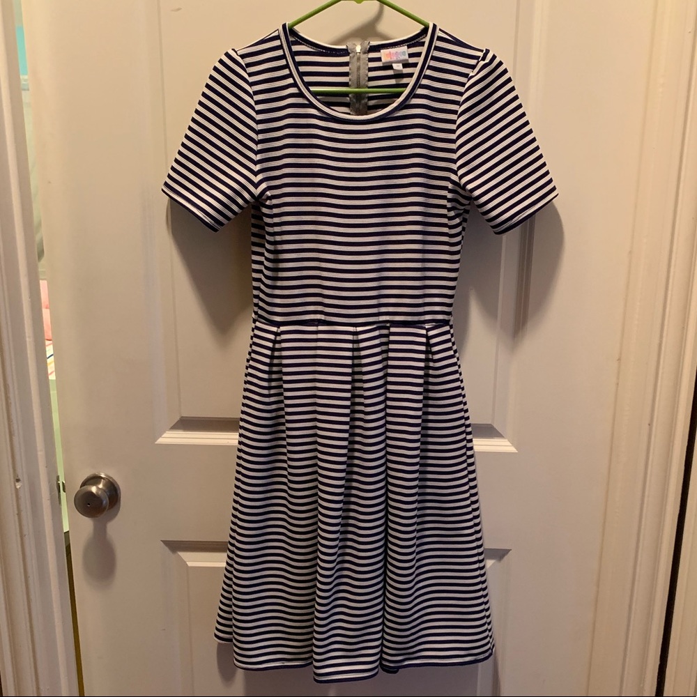 LuLaRoe Amelia